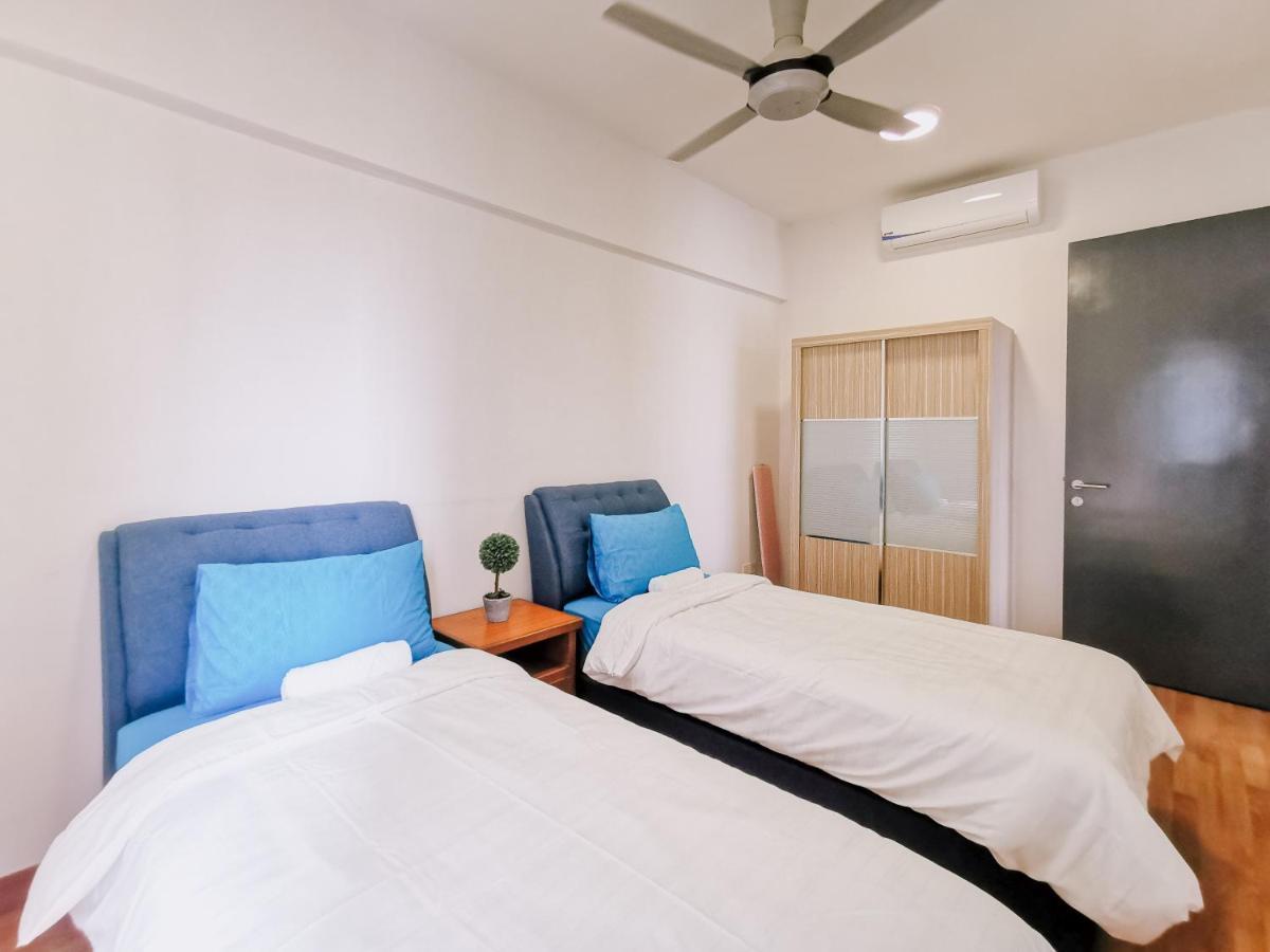 Tropicana 218 Macalister By Simply Penang George Town Exteriör bild